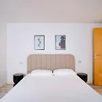 Aosta Holiday Apartments - Piazza Chanoux